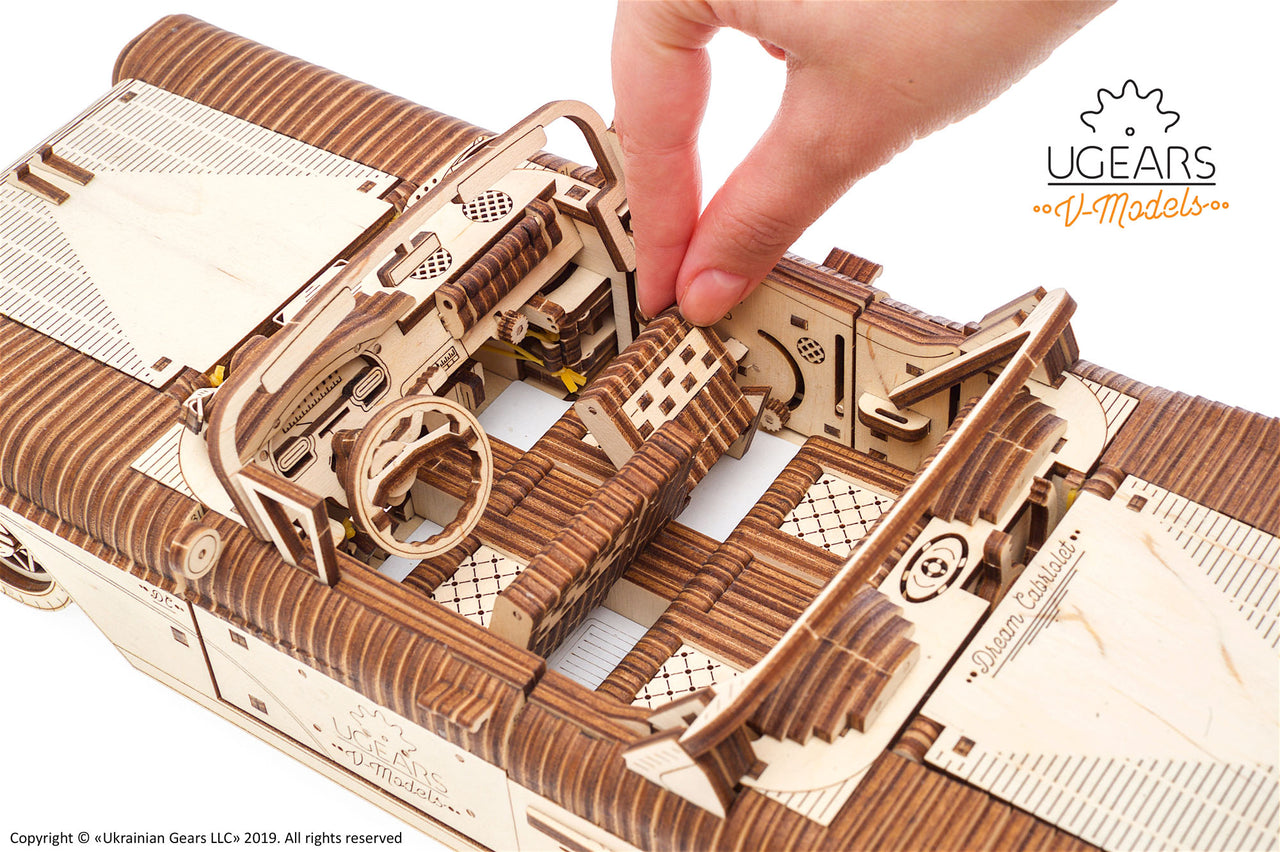 UGEARS SUEÑO CABRIOLET VM-05 739 piezas