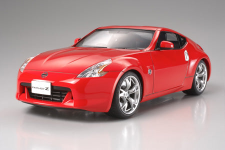 TAM24315 NISSAN 370Z (1/24)