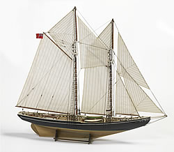 150-0576 BIL576 BLUENOSE-GOÉLETTE DE COURSE CANADIENNE (W)(1:65) (67x76x14)