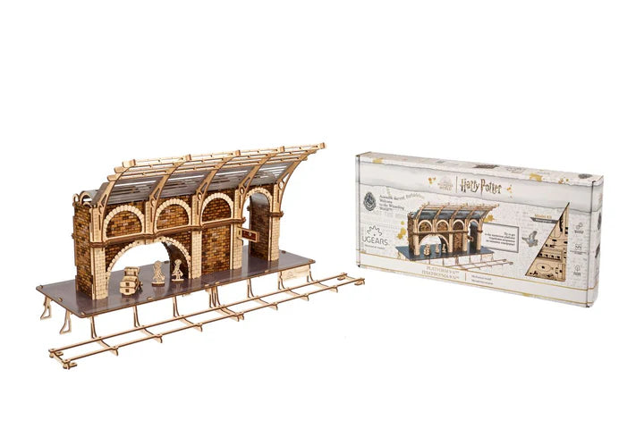 UGR70230 UGears Platform 9 ¾ - 230 Pieces (Easy)