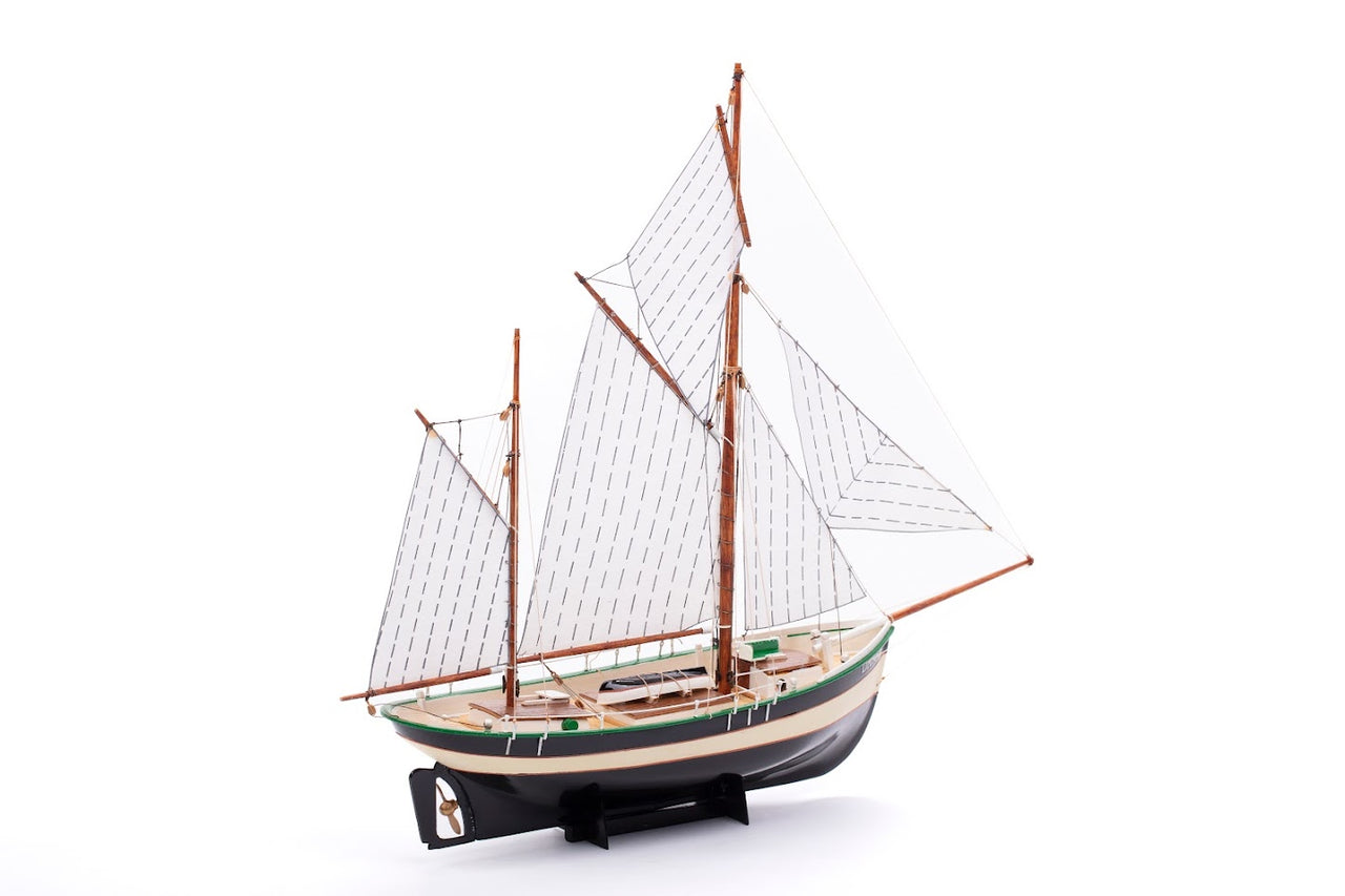 150-0200 BIL200 DANA-FISHING BOAT (P) (1:60) (34x39x10)