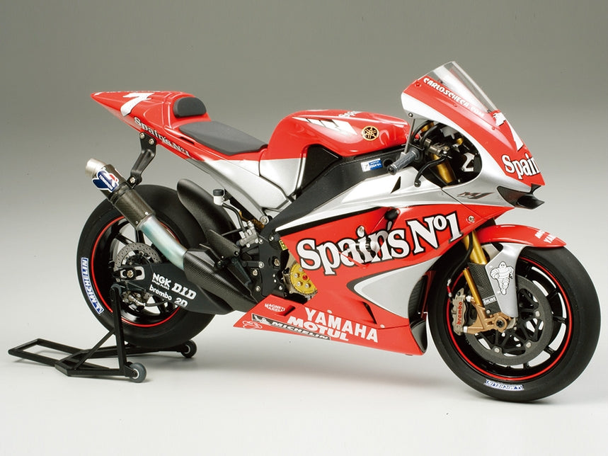 TAM14100 YAMAHA YZR-M1'04 #7/#33 (1/12)