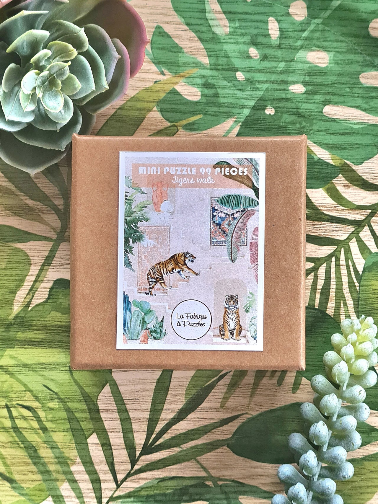 Puzzle de 99 pièces « Les Tigres marchent »