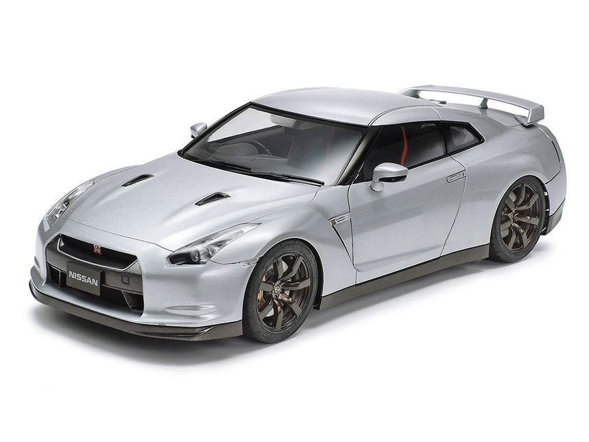 24300 NISSAN GTR (1/24) 