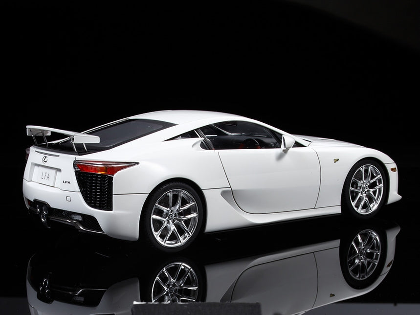 TAM24319 LEXUS LFA (1/24)