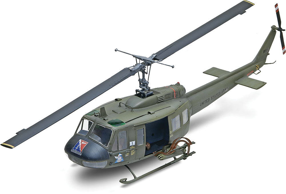 REV5536 CAñonera UH-1D HUEY (1/32) SL 4