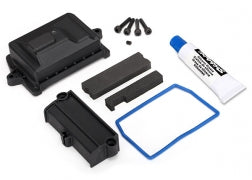 7724 Traxxas Box, receiver (sealed)/ wire cover/ foam pads/ silicone
