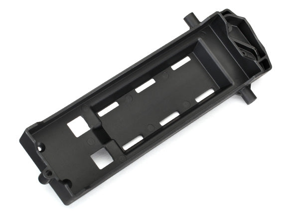 8226  Tray, battery