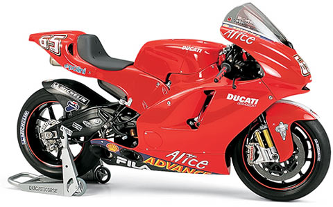 TAM14101 DUCATI DESMOSEDICI (1/12)