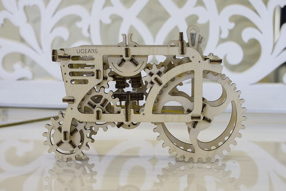 Tracteur UGears - 97 pièces (Facile) 