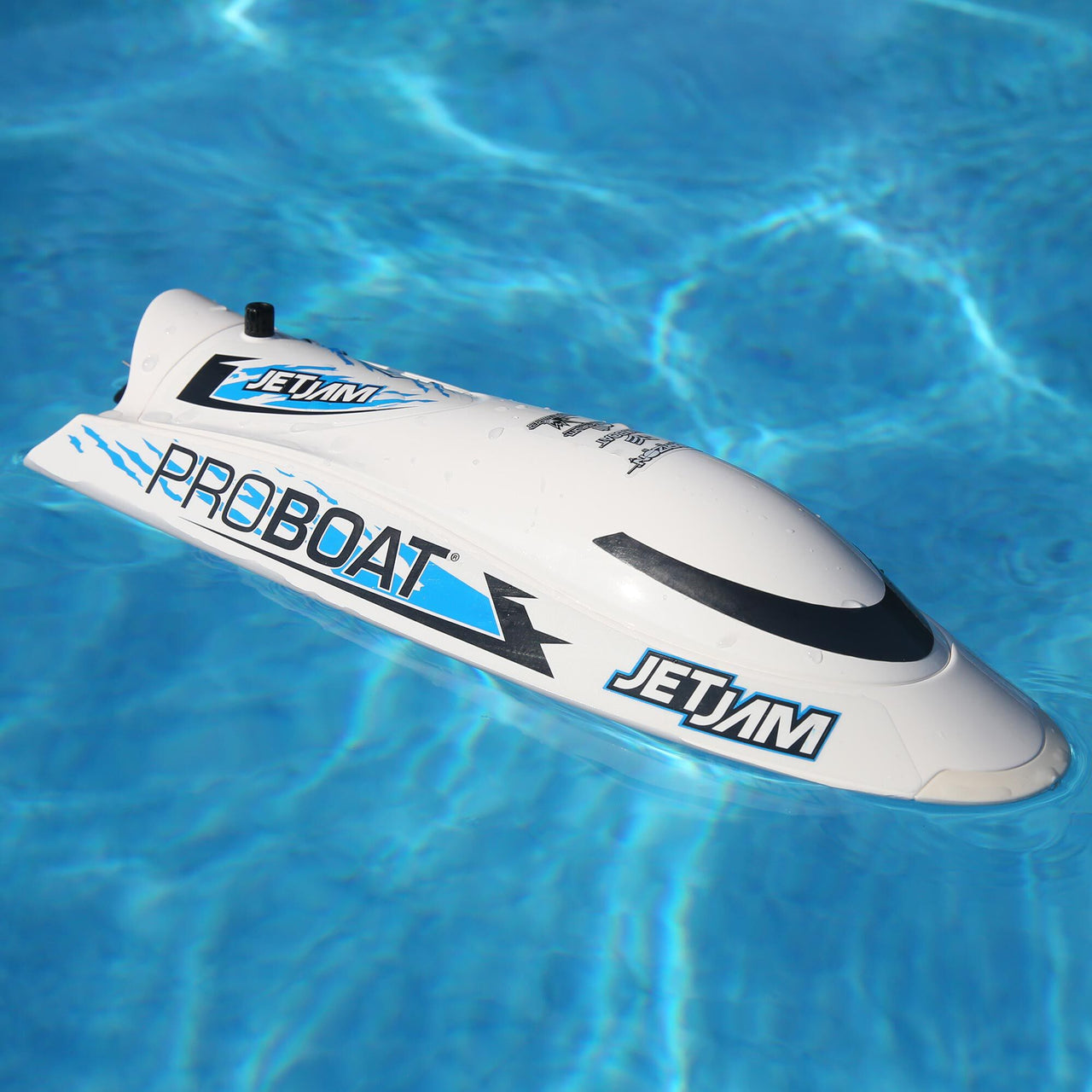 PRB08031V2T2 Jet Jam V2 12" Pool Racer à redressement automatique brossé RTR, blanc