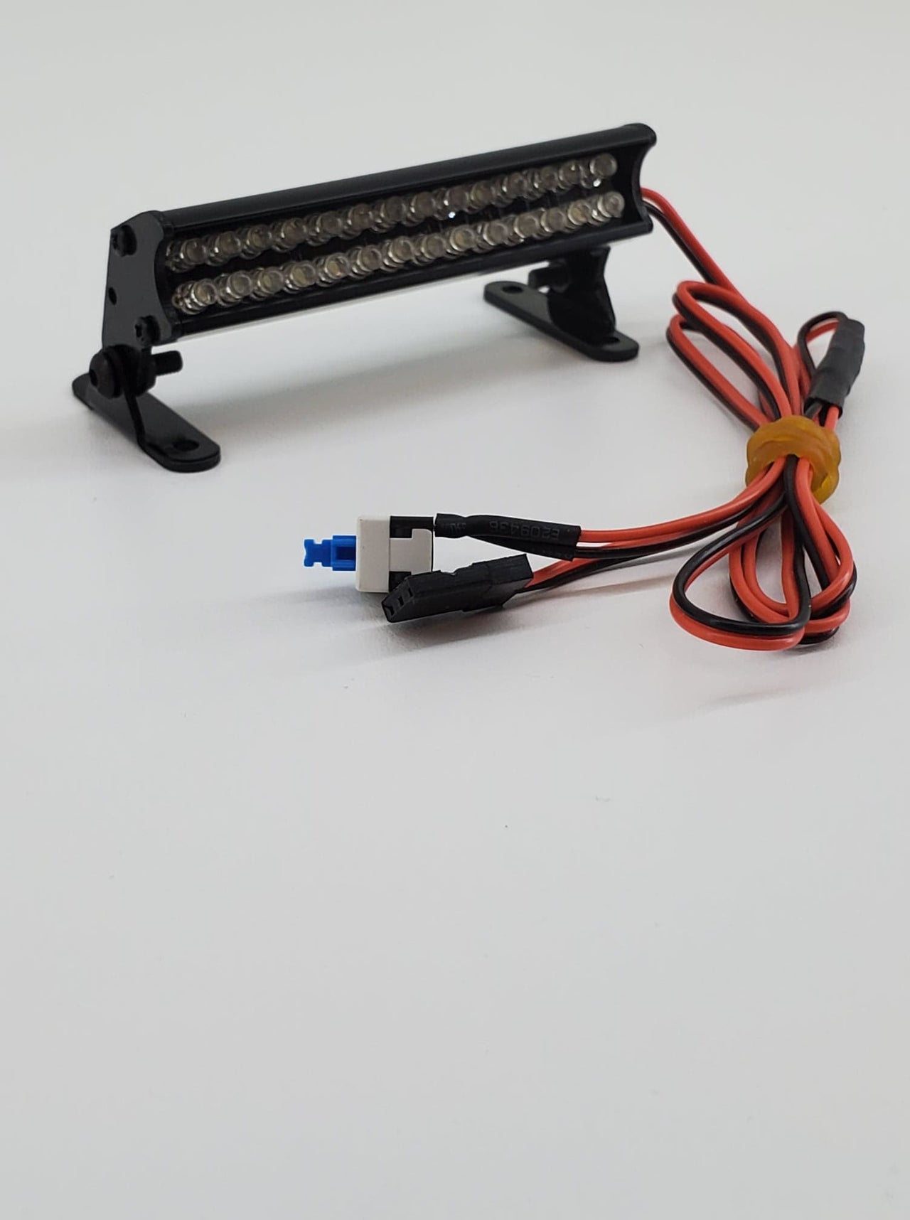 ZH-L-060-28 Barre lumineuse en aluminium 28 LED