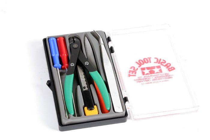 74016 JEU D'OUTILS DE BASE 