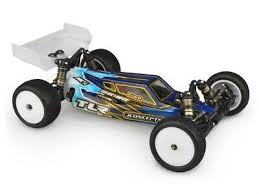 JCO0318L  S2 Clear Body w/ Aero Wing: TLR 22 4.0/5.0 Lightweight