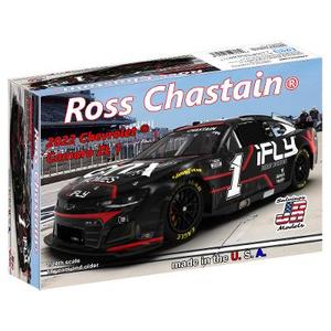 SJMTHC2022RCT  1/24 Trackhouse Racing Ross Chastain 2022 Camaro Plastic Model Car Kit