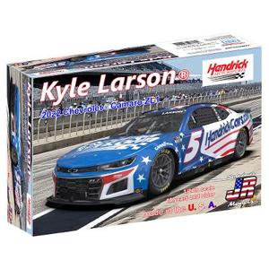 SJMHMC2022KLC 1/24 Hendrick Motorsports Kyle Larson 2022 Camaro-Kit de modèle de voiture en plastique patriotique