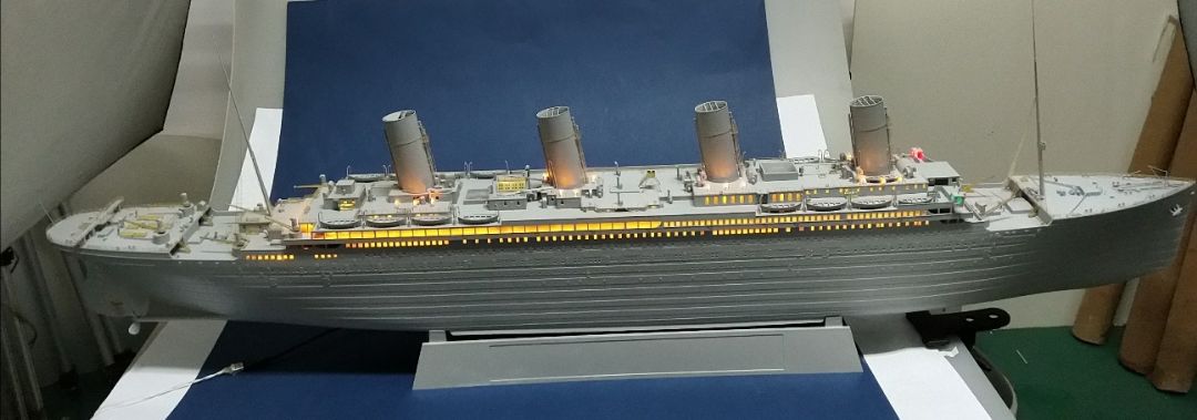 03719 Trompetista 1/200 Titanic